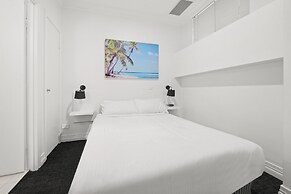 Comfort Hotel Melbourne Central