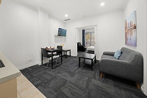 Comfort Hotel Melbourne Central