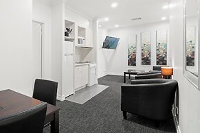 Comfort Hotel Melbourne Central