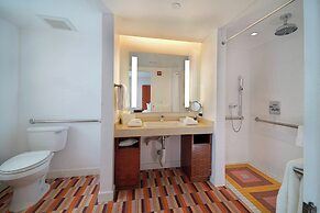 The Tony Hotel South Beach