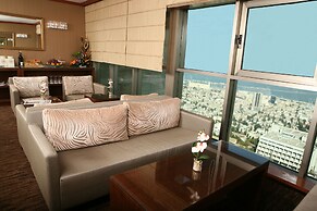 Crowne Plaza Haifa by IHG