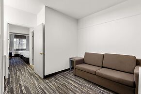 Clarion Suites Anchorage Downtown