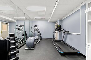 Clarion Suites Anchorage Downtown