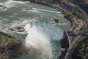 Niagara  Fallsview Hotel & Suites