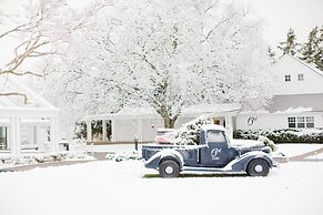 Niagara  Fallsview Hotel & Suites