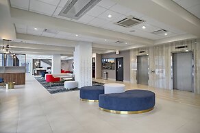 Holiday Inn & Suites Chicago - Downtown by IHG