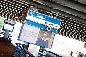 Holiday Inn & Suites Chicago - Downtown by IHG