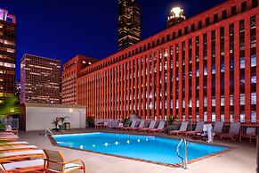 Holiday Inn & Suites Chicago - Downtown by IHG