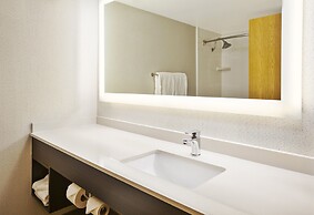 Holiday Inn Express Hotel & Suites Chicago-Midway Airport by IHG