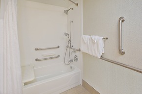 Holiday Inn Express Hotel & Suites Chicago-Midway Airport by IHG