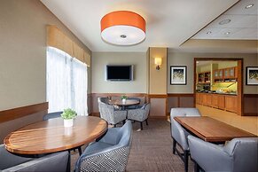 Wyndham Garden Kansas City Airport