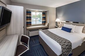 Microtel Inn & Suites by Wyndham Greenville / Woodruff Rd