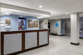 Microtel Inn & Suites by Wyndham Greenville / Woodruff Rd