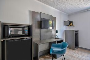 Motel 6 Stafford, TX – SW Houston - Sugarland