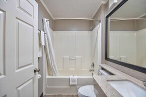 Motel 6 Stafford, TX – SW Houston - Sugarland