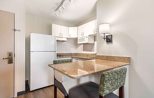 Extended Stay America Suites DC Alexandria Eisenhower Ave