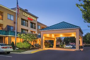 Courtyard by Marriott Frederick