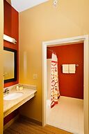 Courtyard by Marriott Frederick