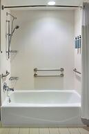 Courtyard by Marriott Frederick
