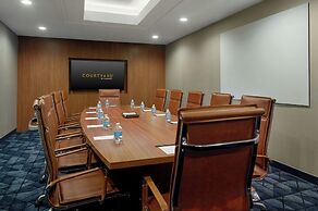 Courtyard by Marriott Frederick