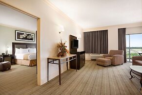 DoubleTree by Hilton Hotel Dallas – Love Field