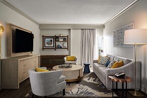DoubleTree by Hilton Hotel Dallas – Love Field