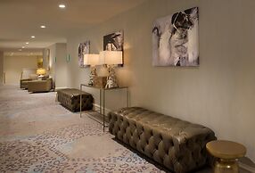 DoubleTree by Hilton Hotel Dallas – Love Field