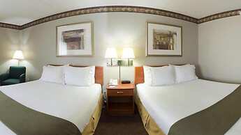 Holiday Inn Express Hotel & Suites Colby, an IHG Hotel