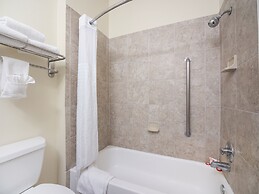 Baymont by Wyndham Houston North