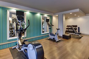 Holiday Inn Express & Suites Atlanta N-Perimeter Mall Area by IHG