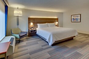 Holiday Inn Express & Suites Atlanta N-Perimeter Mall Area by IHG