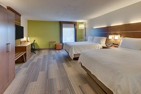 Holiday Inn Express & Suites Atlanta N-Perimeter Mall Area by IHG