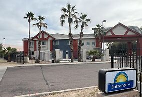 Days Inn by Wyndham Phoenix West