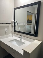 Days Inn by Wyndham Phoenix West