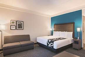 La Quinta Inn & Suites by Wyndham Orlando UCF