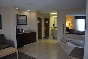 SureStay Plus Hotel by Best Western Roanoke Rapids I-95