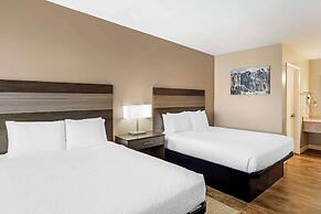 Best Western China Lake Inn