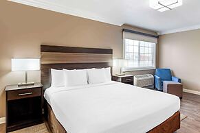 Best Western China Lake Inn