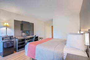 Motel 6 Walton, KY - Richwood - Cincinnati Airport South