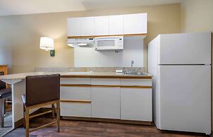 Extended Stay America Suites Newark Woodbridge