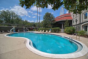 La Quinta Inn & Suites by Wyndham Orlando I Drive/Conv Ctr