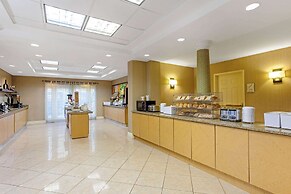 La Quinta Inn & Suites by Wyndham Orlando I Drive/Conv Ctr