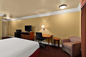 Best Western Willits Inn