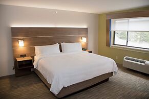 Holiday Inn Express & Suites Colorado Springs North by IHG