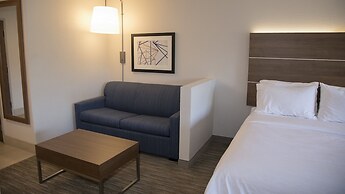Holiday Inn Express & Suites Colorado Springs North by IHG