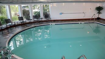 Holiday Inn Express & Suites Colorado Springs North by IHG
