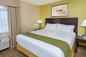 Holiday Inn Express & Suites Chicago-Libertyville by IHG
