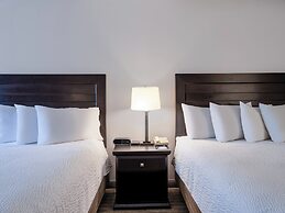 Holiday Inn Express & Suites Chicago-Libertyville by IHG