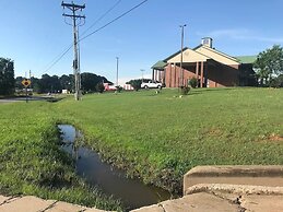 Motel 6 Ozark, AR