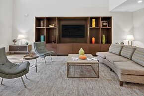 Holiday Inn & Suites Dallas-Addison by IHG